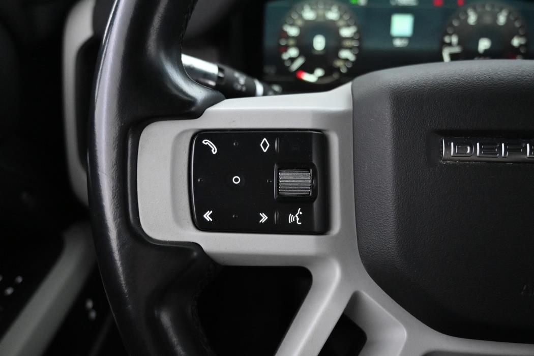 LAND ROVER Defender 2022