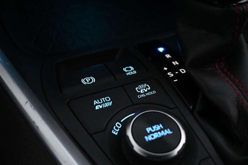 TOYOTA RAV4 PLUG-IN 2021