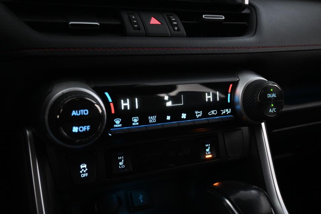 TOYOTA RAV4 PLUG-IN 2021