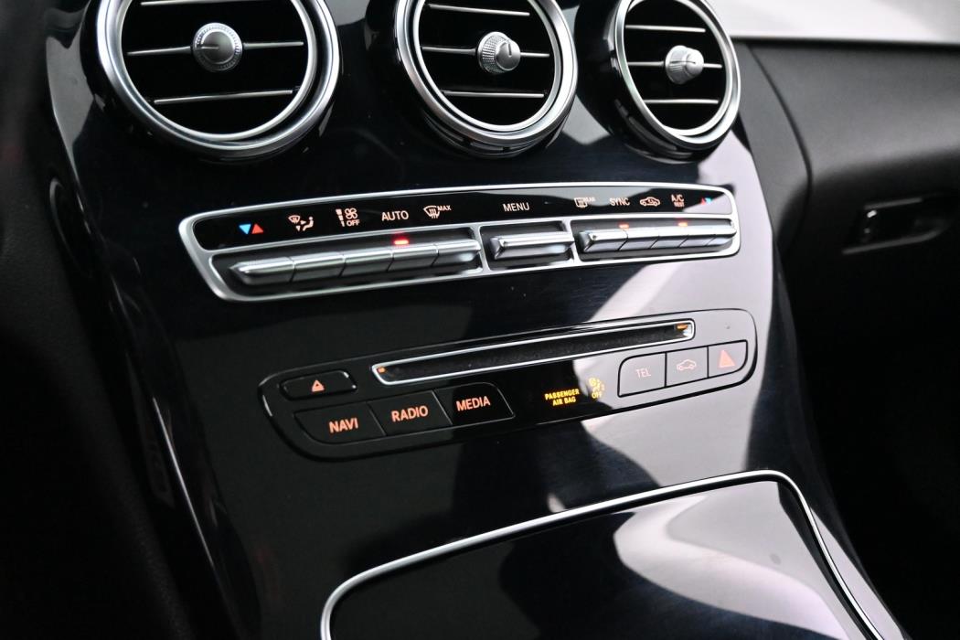 MERCEDES-BENZ C 2016
