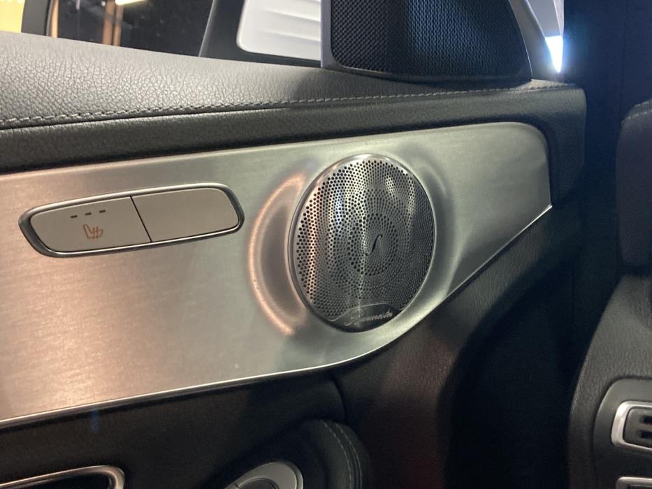 MERCEDES-BENZ C 2015