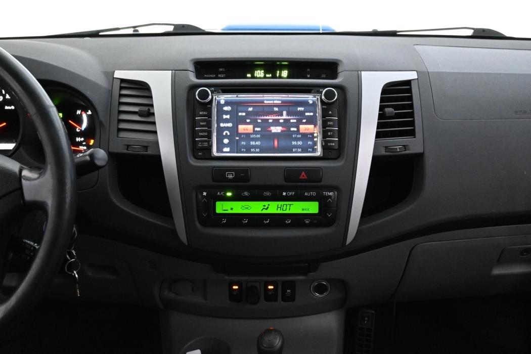 TOYOTA Hilux 2008