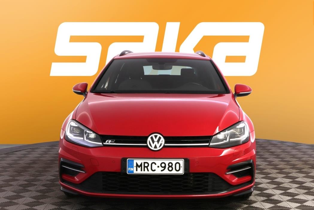 VOLKSWAGEN Golf 2019