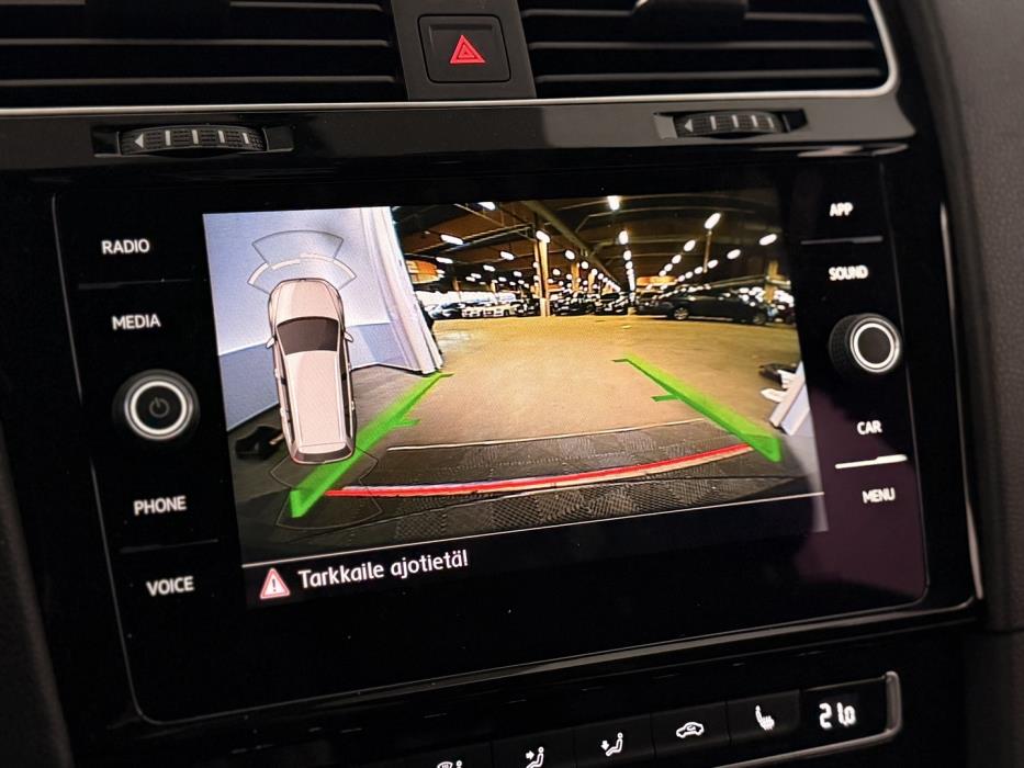 VOLKSWAGEN Golf 2019