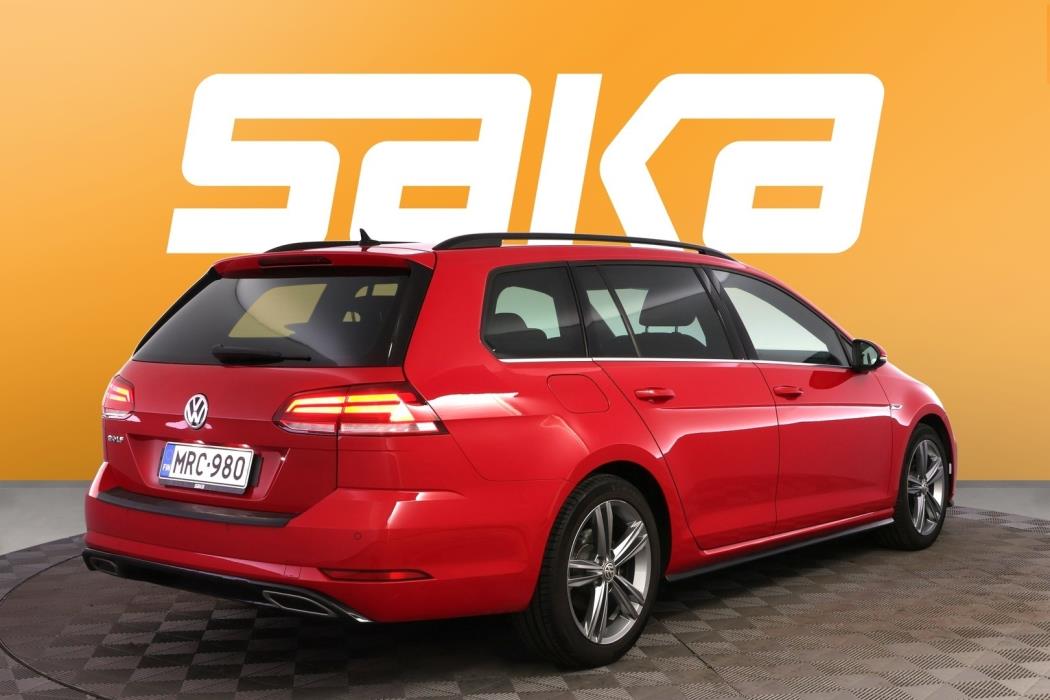 VOLKSWAGEN Golf 2019