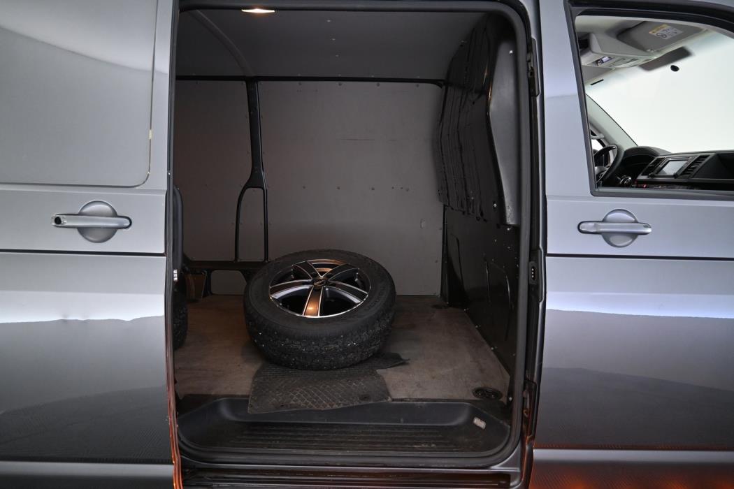 VOLKSWAGEN Transporter 2016