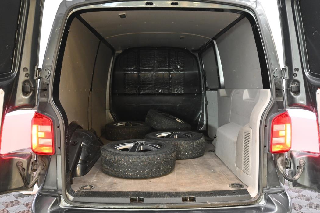 VOLKSWAGEN Transporter 2016