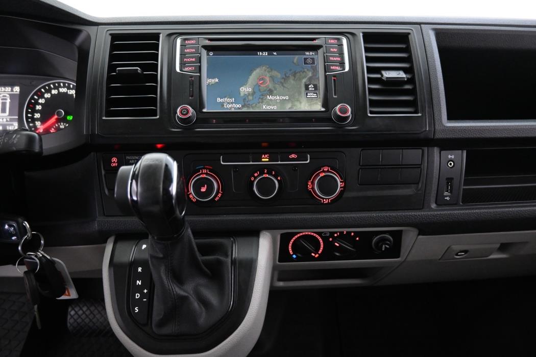 VOLKSWAGEN Transporter 2016