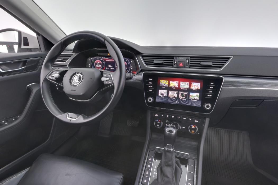 SKODA Superb 2022