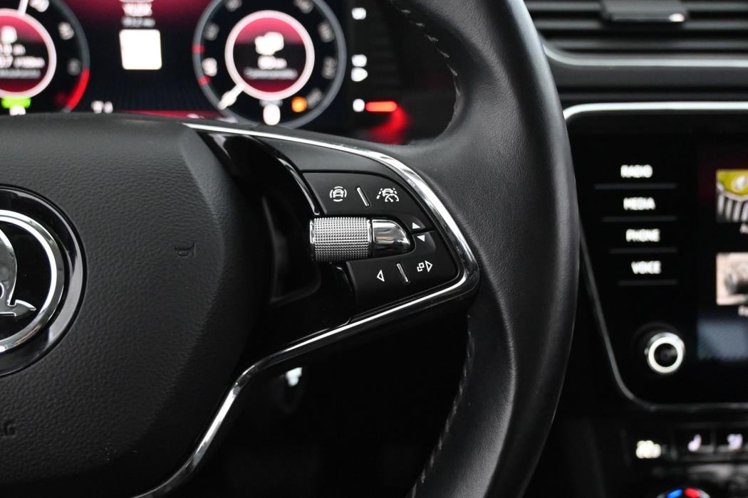SKODA Superb 2022