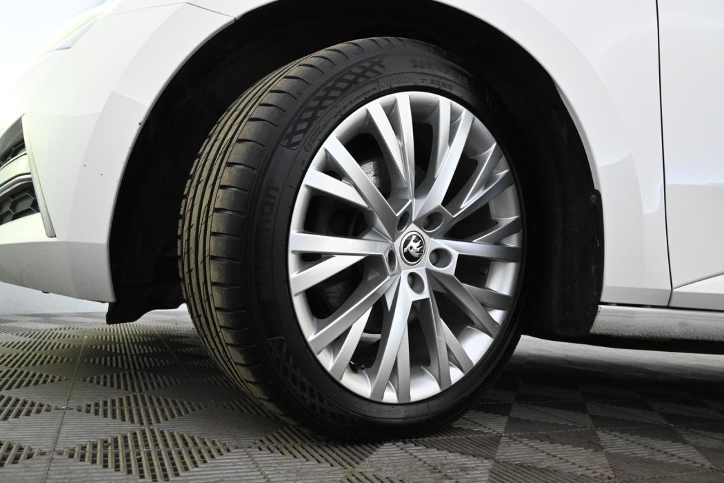 SKODA Superb 2022