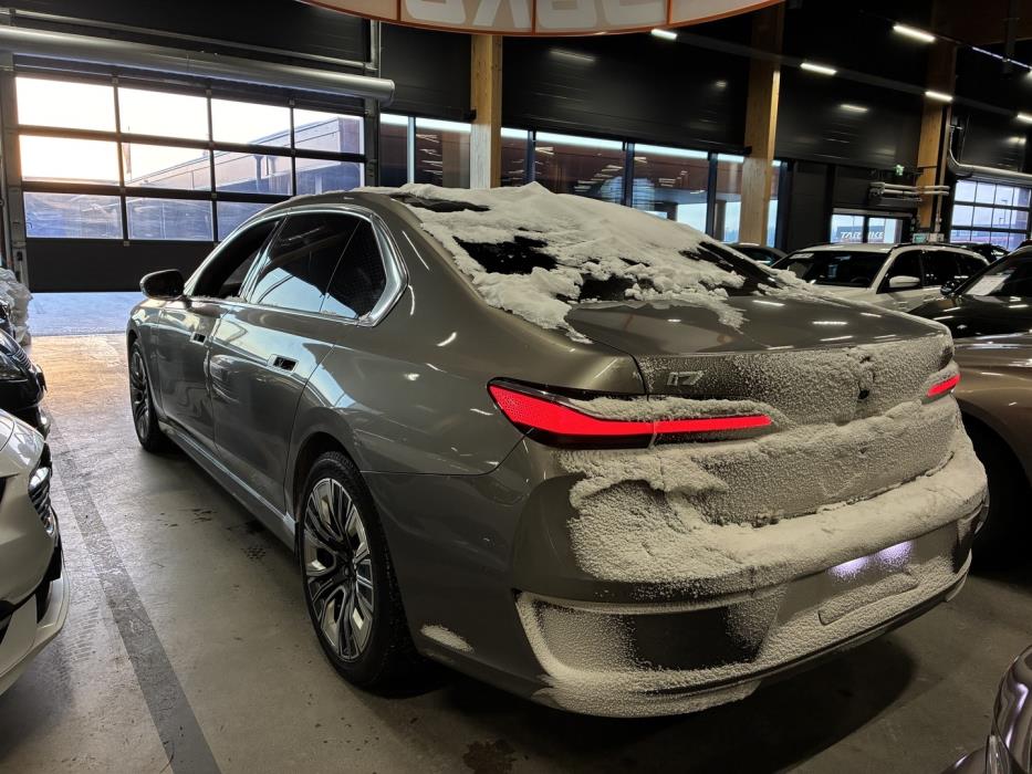 BMW i7 2022