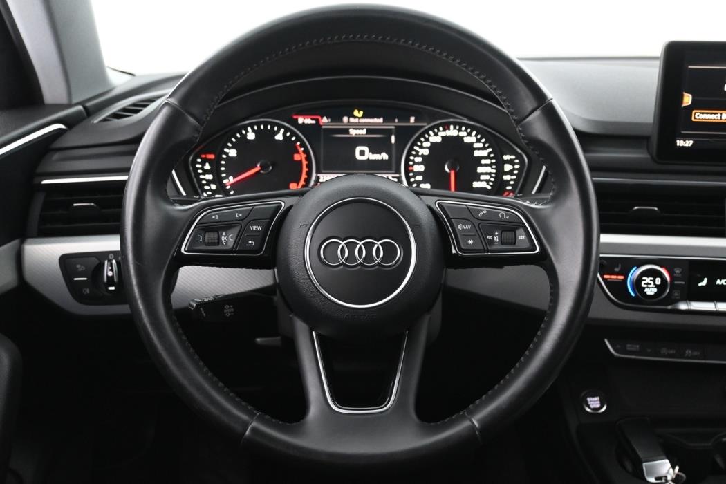 AUDI A4 2016
