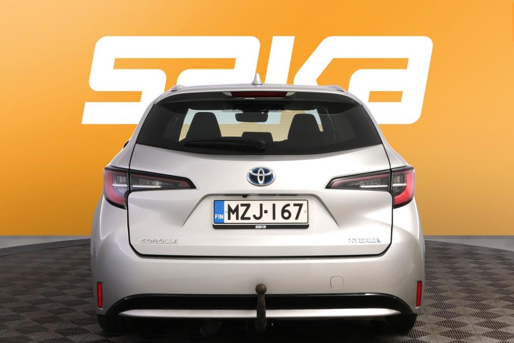 TOYOTA Corolla 2021