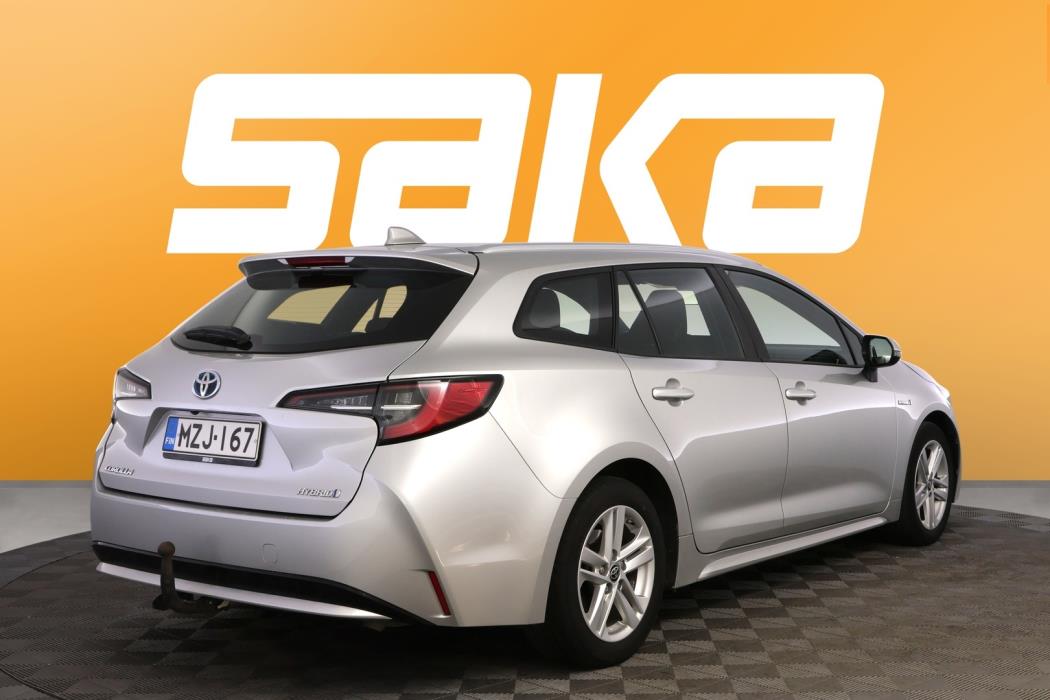 TOYOTA Corolla 2021