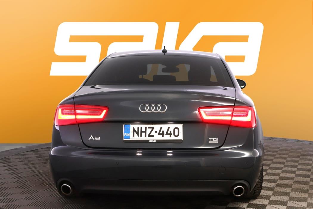 AUDI A6 2012
