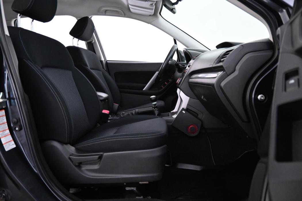 SUBARU Forester 2014