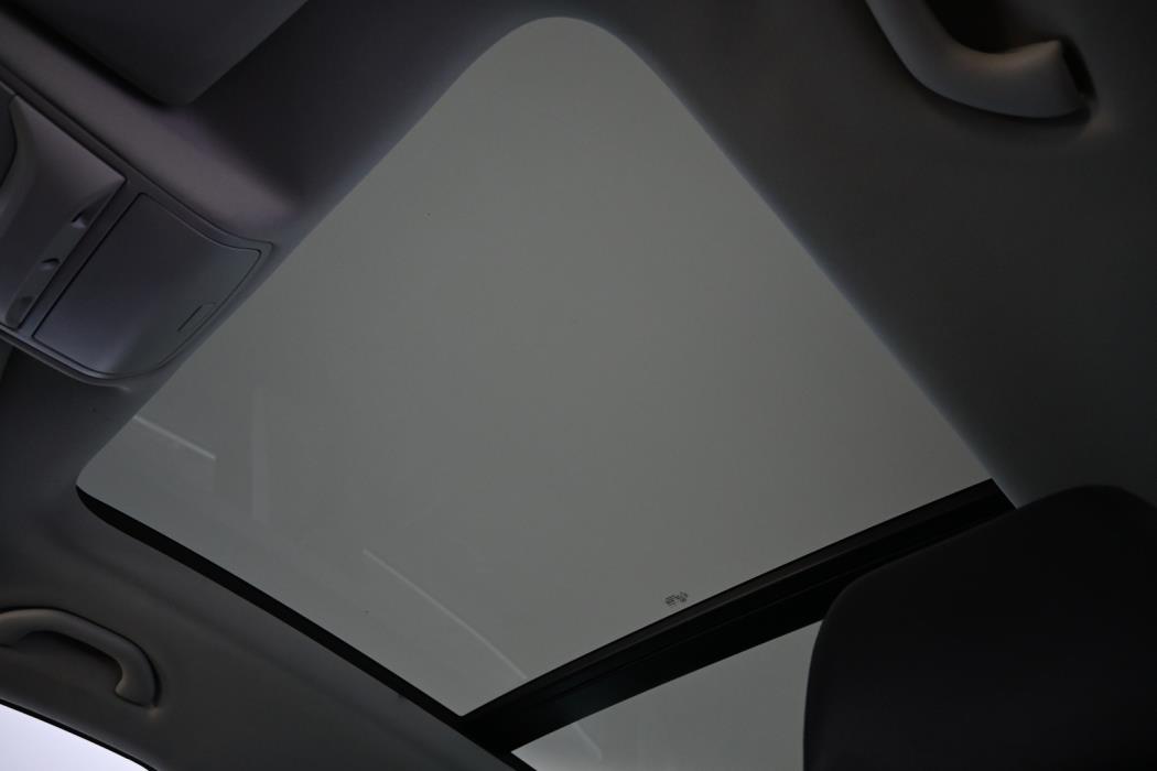 VOLKSWAGEN Tiguan 2011