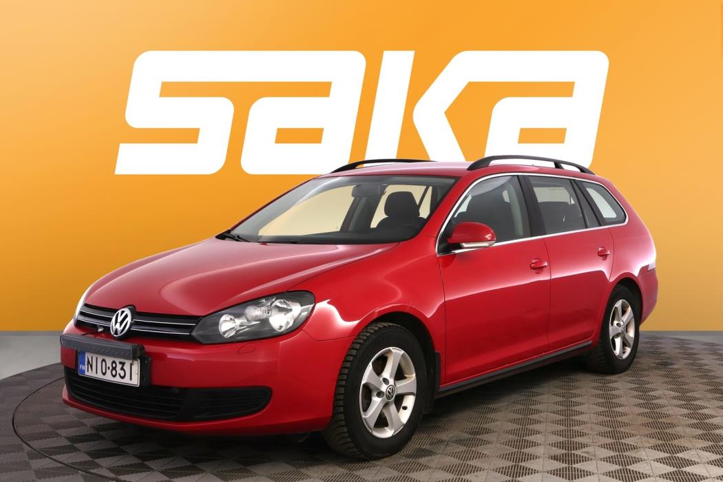 VOLKSWAGEN Golf 2012