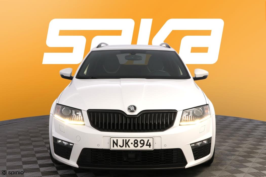 SKODA Octavia 2014