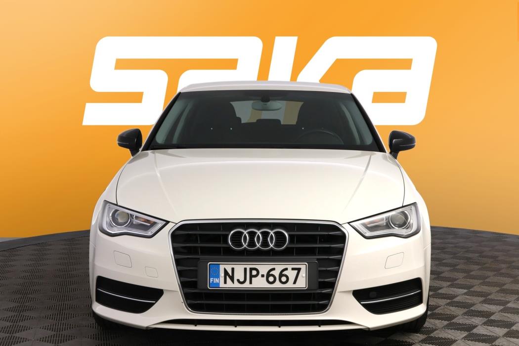 AUDI A3 2015