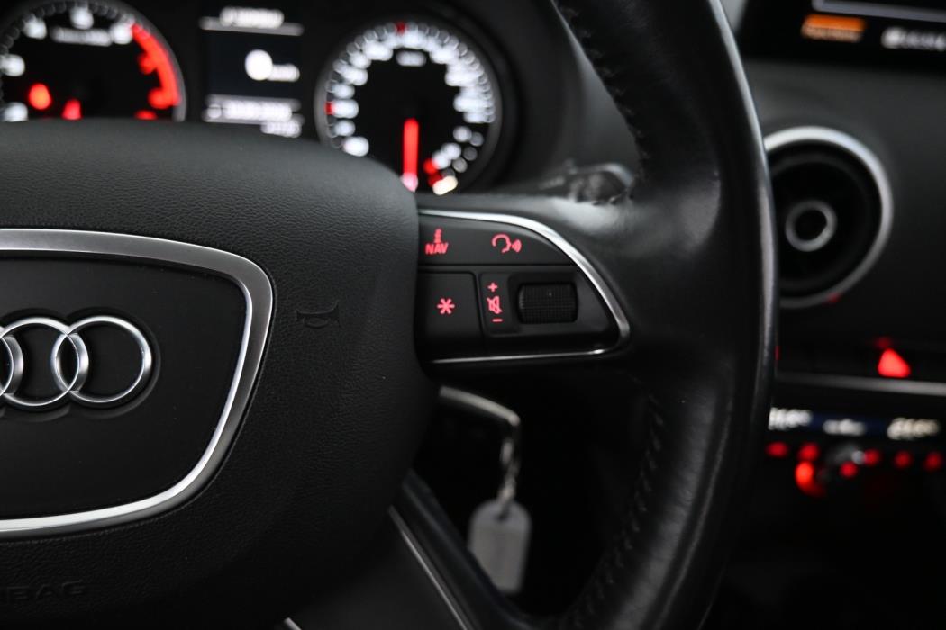 AUDI A3 2015