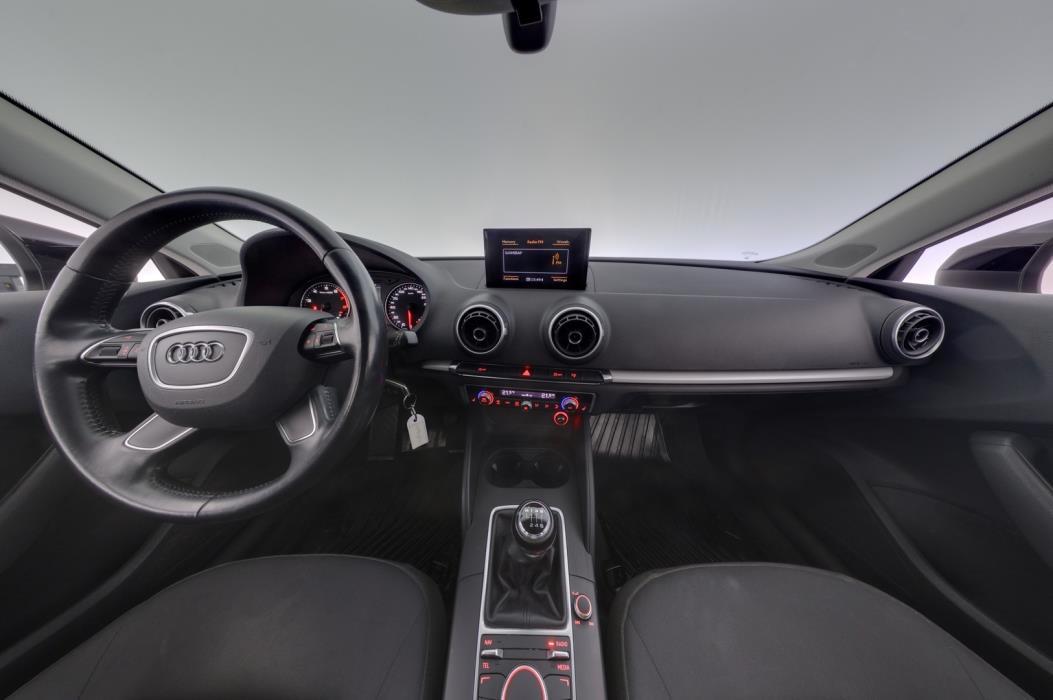 AUDI A3 2015