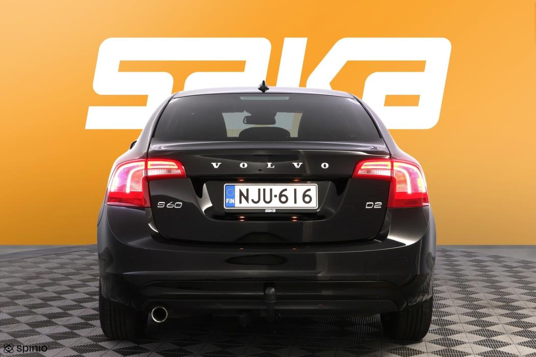 VOLVO S60 2015