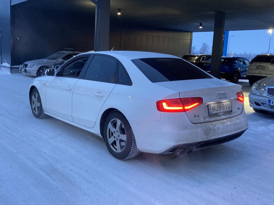 AUDI A4 2015