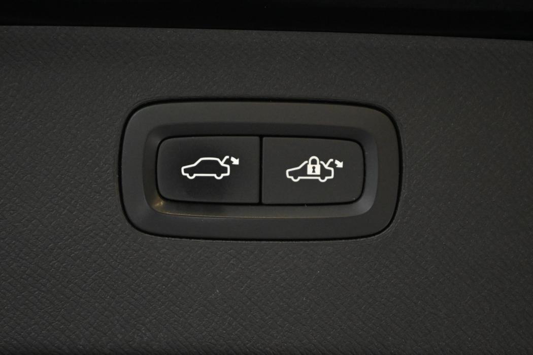 VOLVO XC90 2015