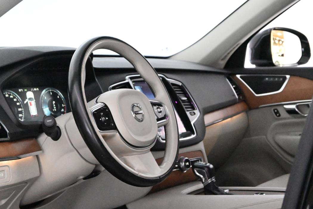 VOLVO XC90 2015