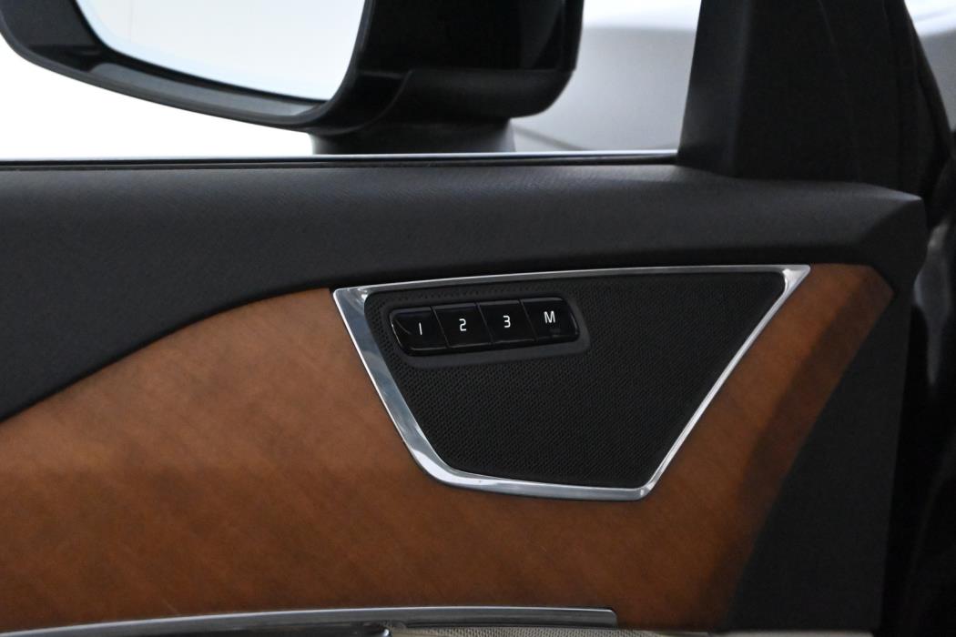 VOLVO XC90 2015