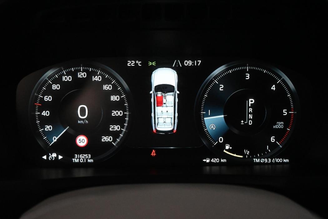 VOLVO XC90 2015