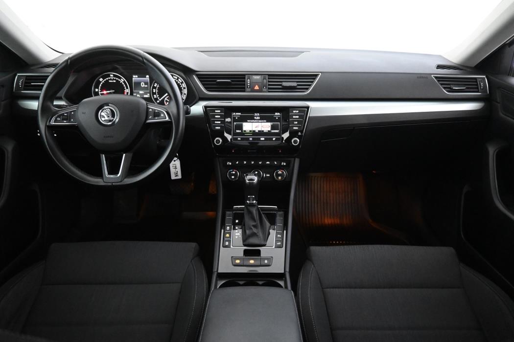SKODA Superb 2016
