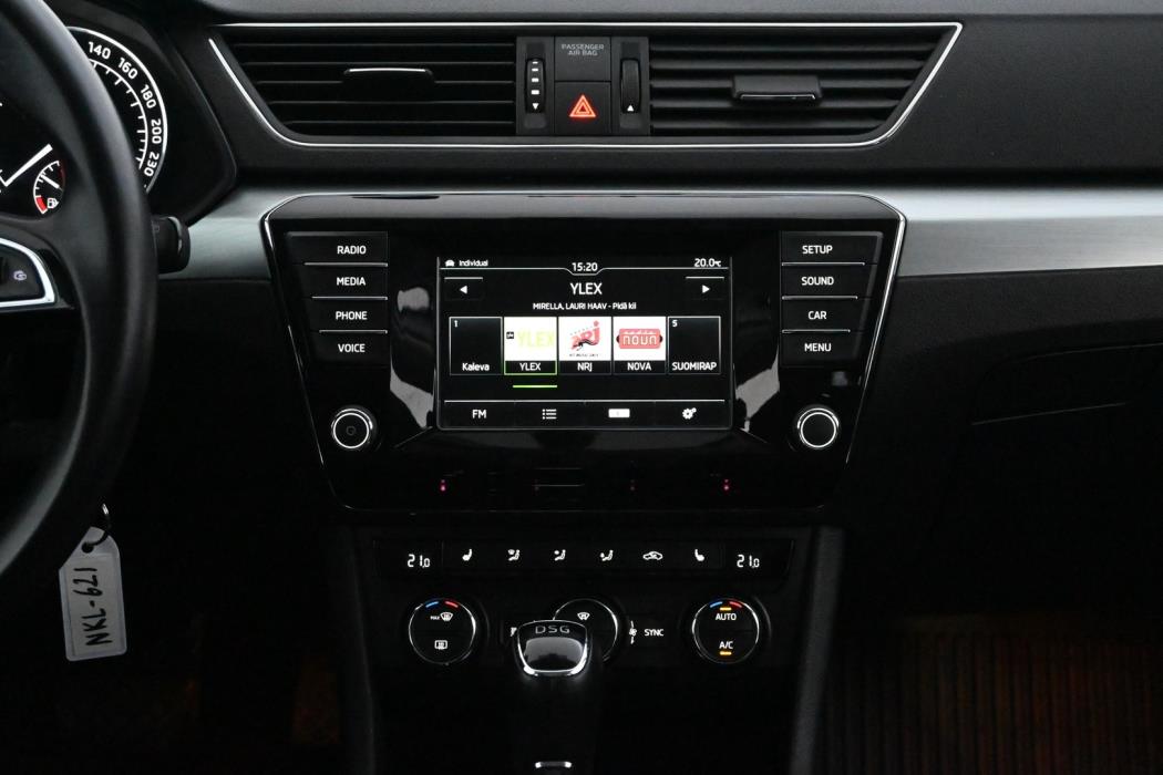 SKODA Superb 2016