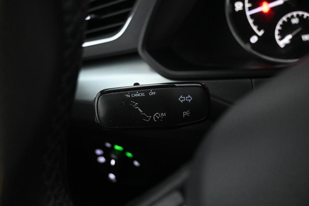 SKODA Superb 2016