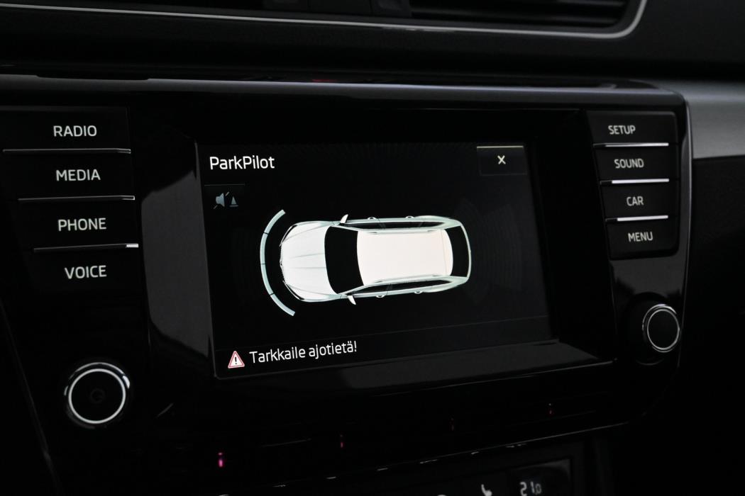 SKODA Superb 2016