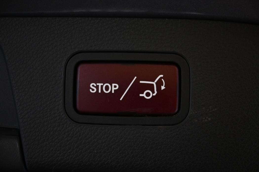 MERCEDES-BENZ GLA 2015