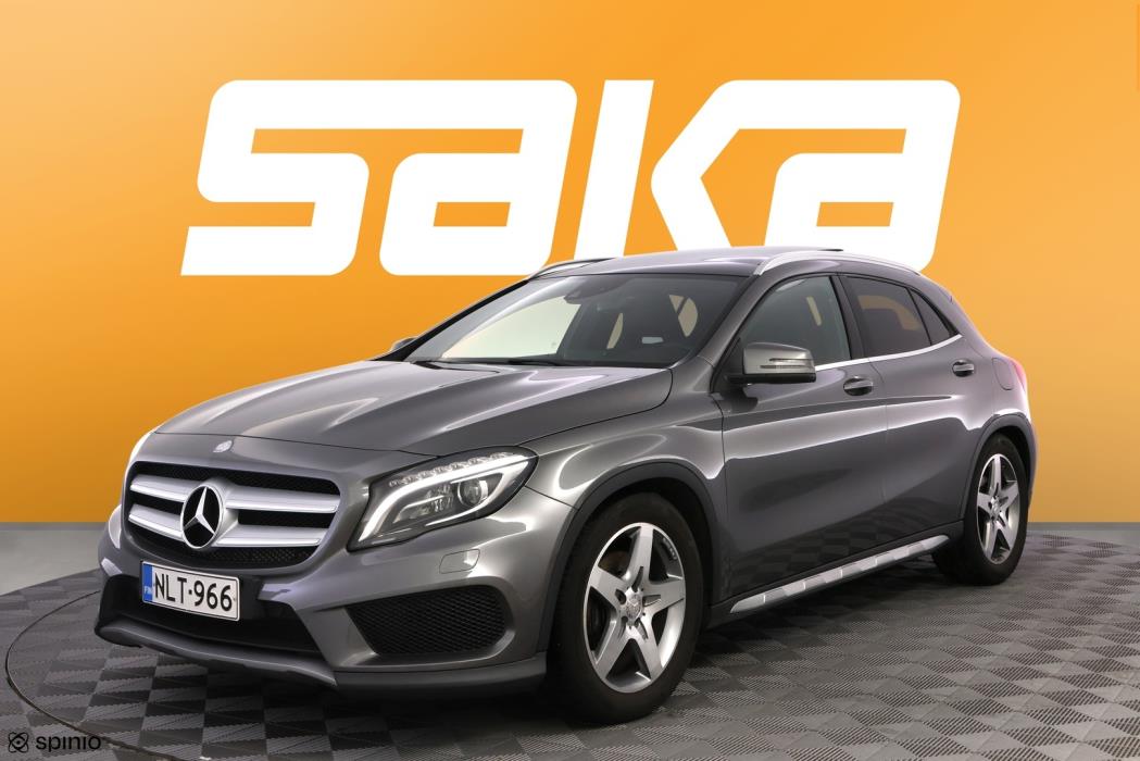 MERCEDES-BENZ GLA 2015