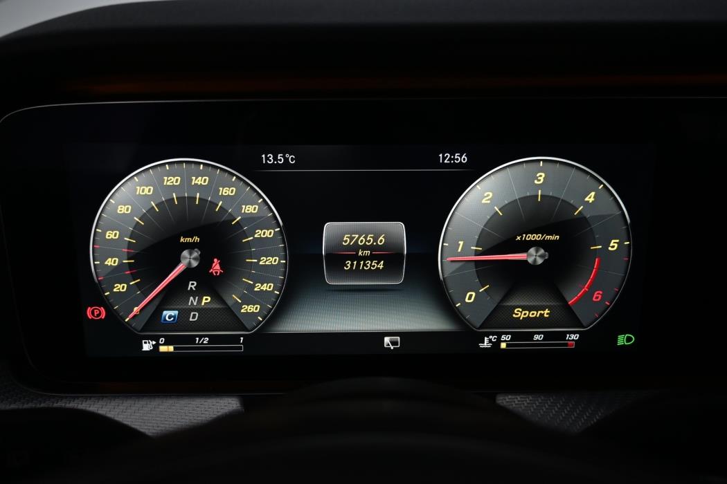 MERCEDES-BENZ E 2017