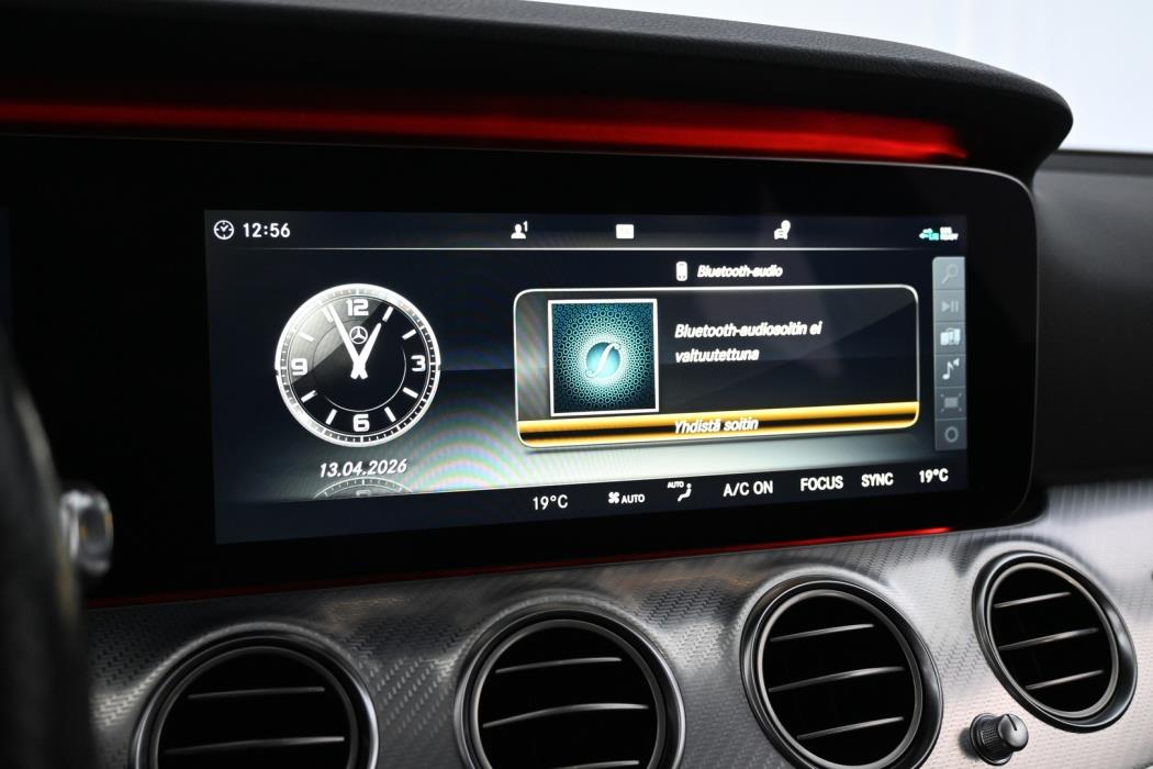 MERCEDES-BENZ E 2017