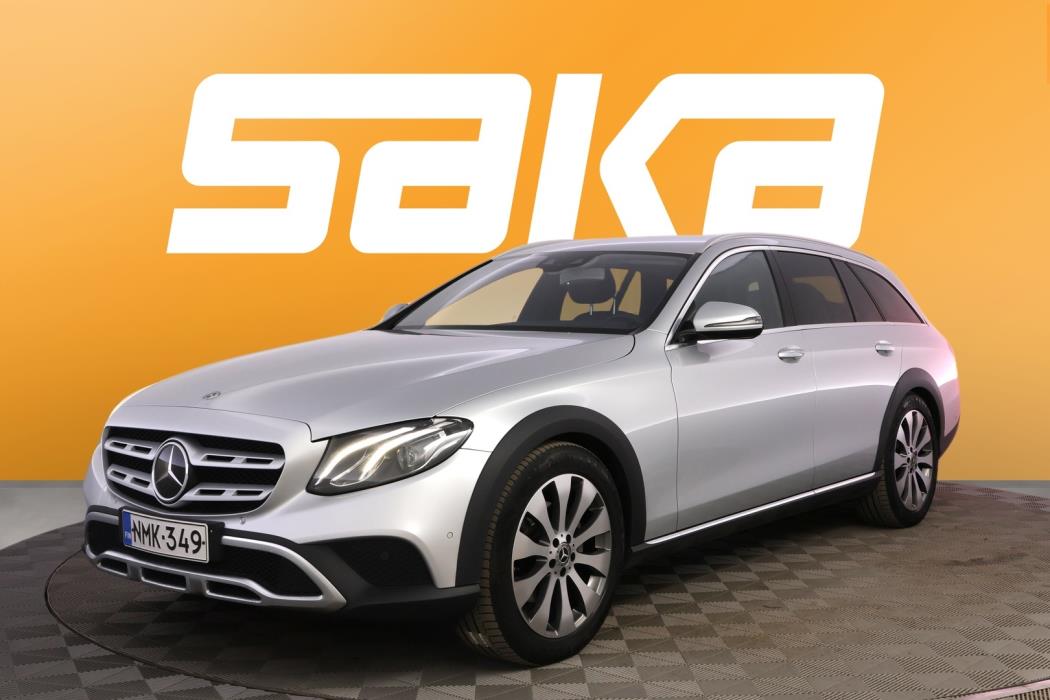 MERCEDES-BENZ E 2017