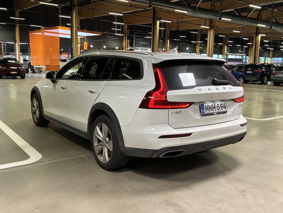 VOLVO V60 Cross Country 2019