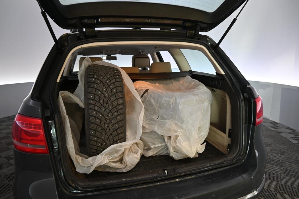 VOLKSWAGEN Passat 2013