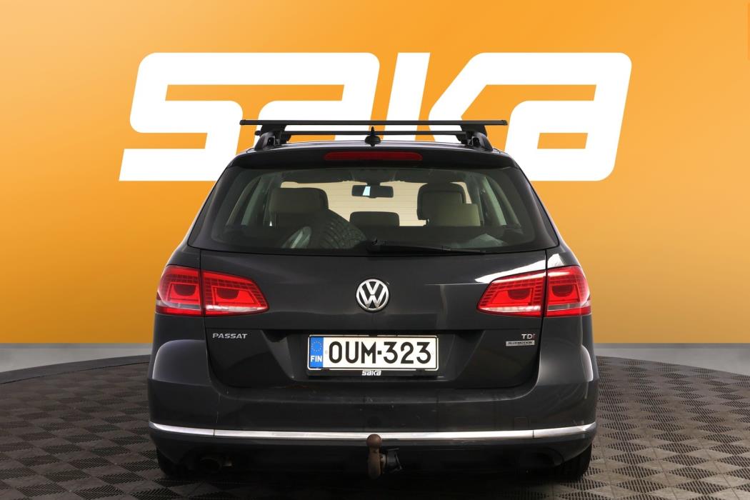 VOLKSWAGEN Passat 2013
