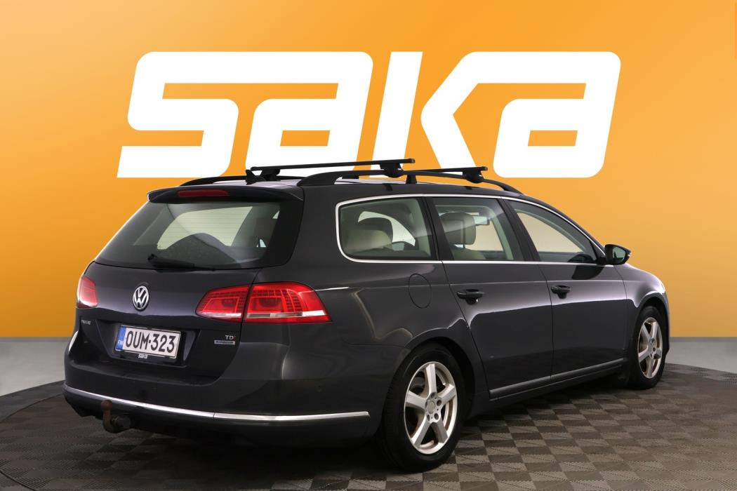 VOLKSWAGEN Passat 2013