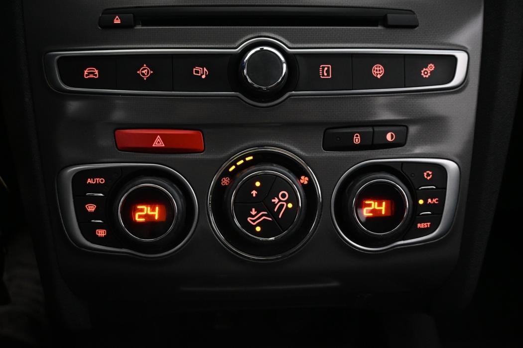 CITROEN C4 2015