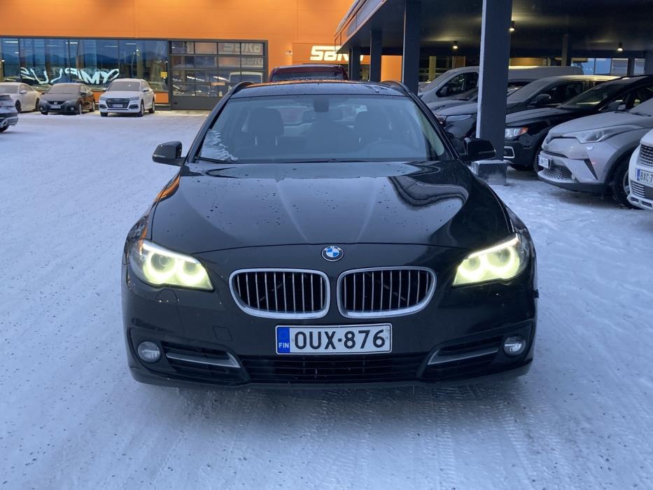 BMW 518 2015