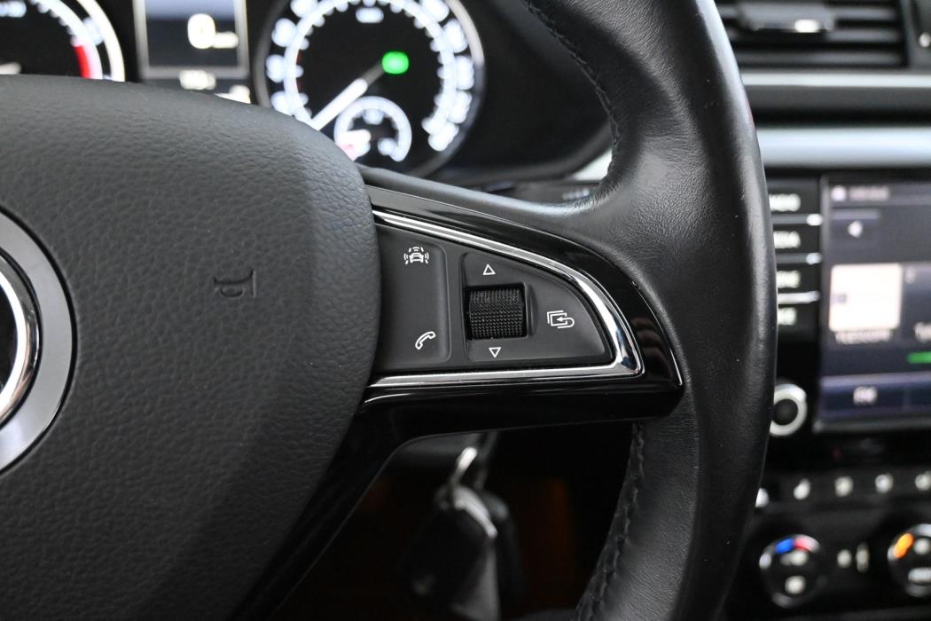 SKODA Superb 2017