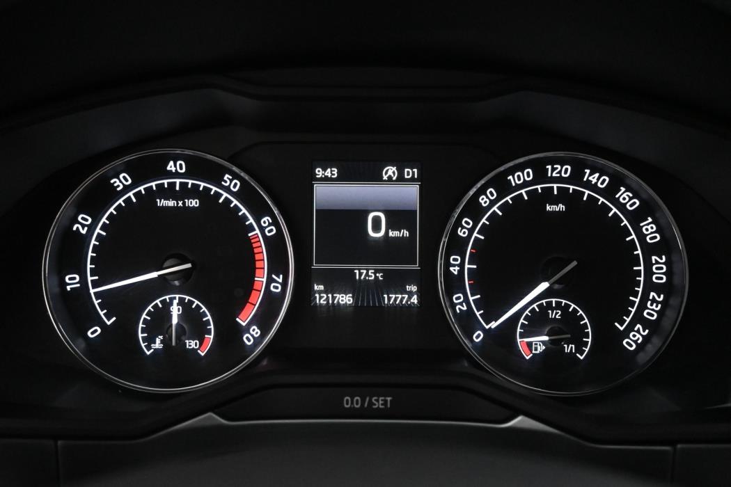 SKODA Superb 2017